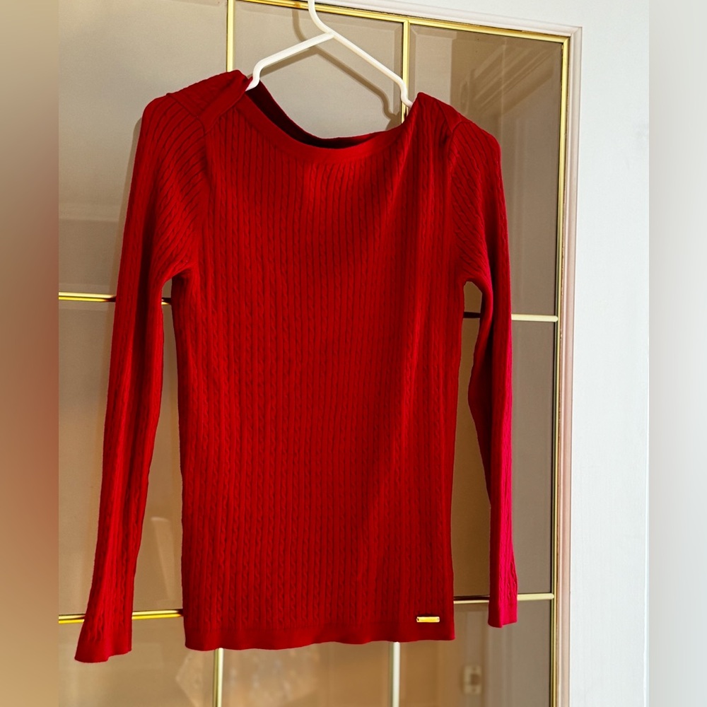 Tommy hillfiger top full sleeve stretchable fabric